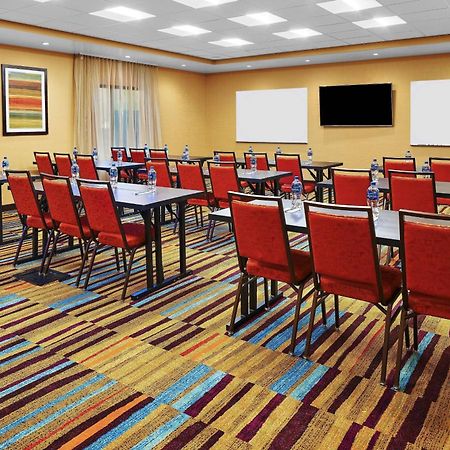 Fairfield Inn & Suites By Marriott Fresno Yosemite International Airport Екстер'єр фото