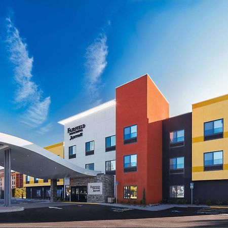 Fairfield Inn & Suites By Marriott Fresno Yosemite International Airport Екстер'єр фото