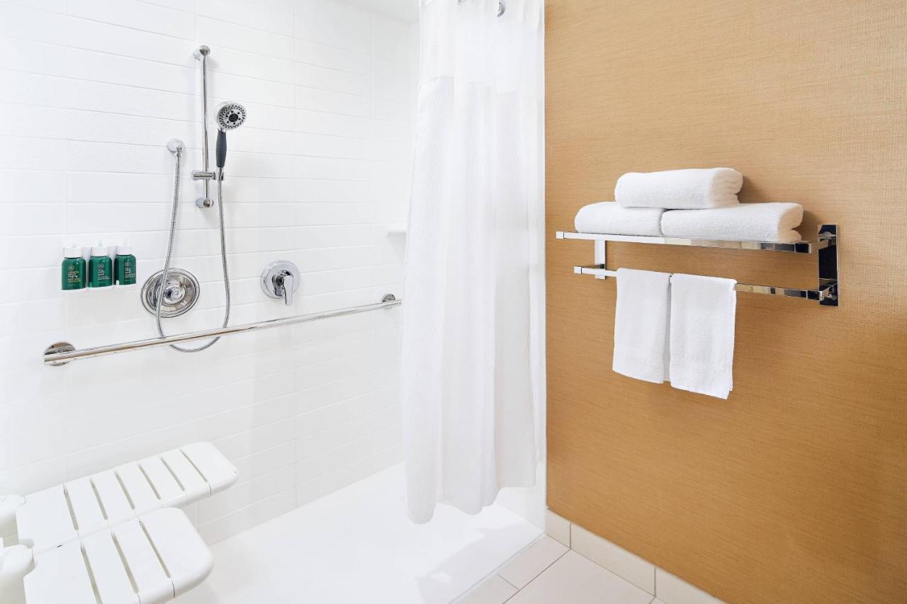 Fairfield Inn & Suites By Marriott Fresno Yosemite International Airport Екстер'єр фото