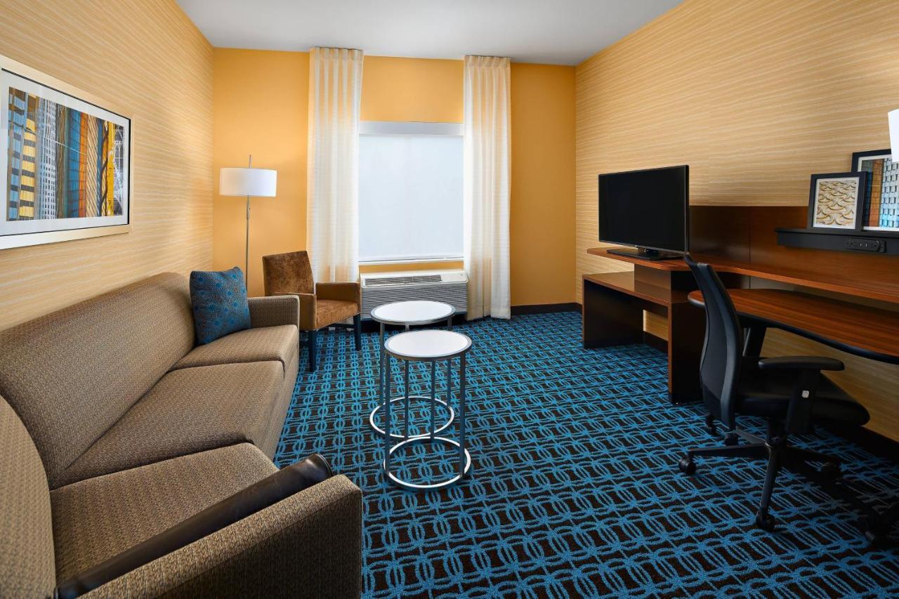 Fairfield Inn & Suites By Marriott Fresno Yosemite International Airport Екстер'єр фото