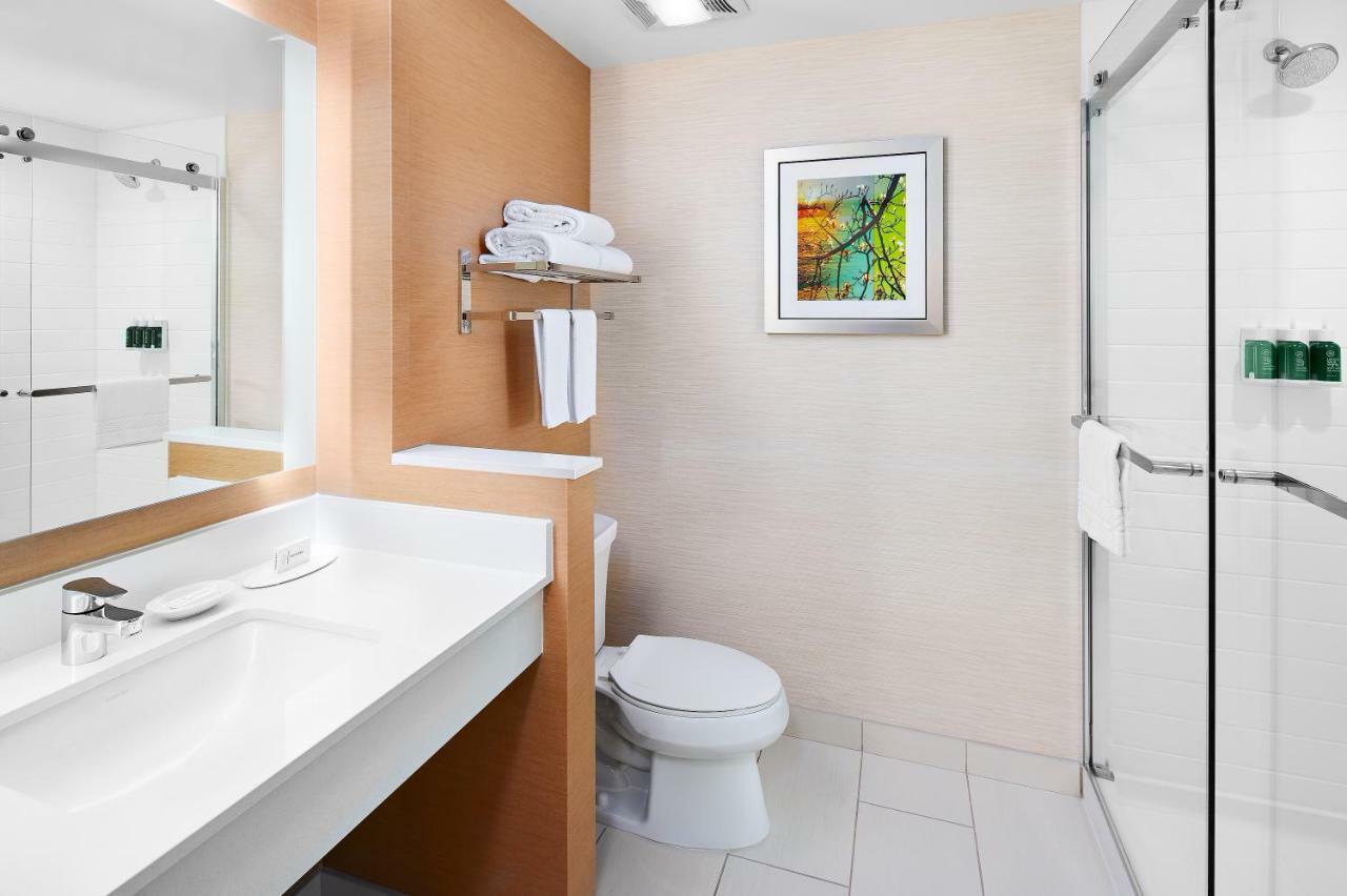 Fairfield Inn & Suites By Marriott Fresno Yosemite International Airport Екстер'єр фото